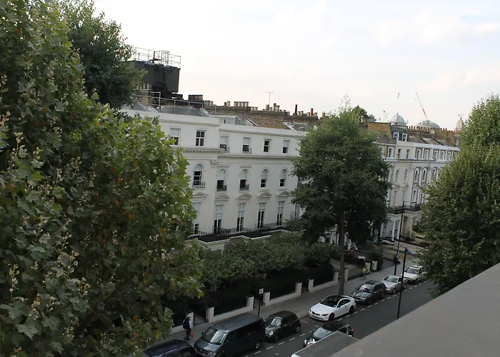 Smart Hyde Park Inn London